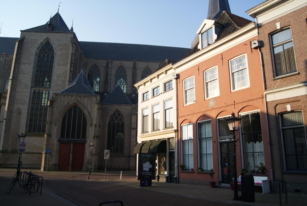 לינה וארוחת בוקר קאמפן De Zevenster "Gevestigd Aan De Winkelstraat" מראה חיצוני תמונה